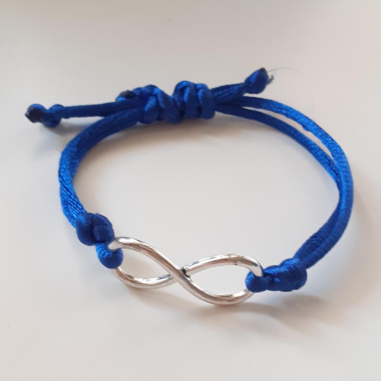 Thread Bracelet With Pendant Infinity